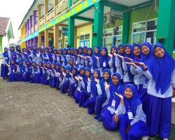 Siwa Siswi TKR dan RPL Putri